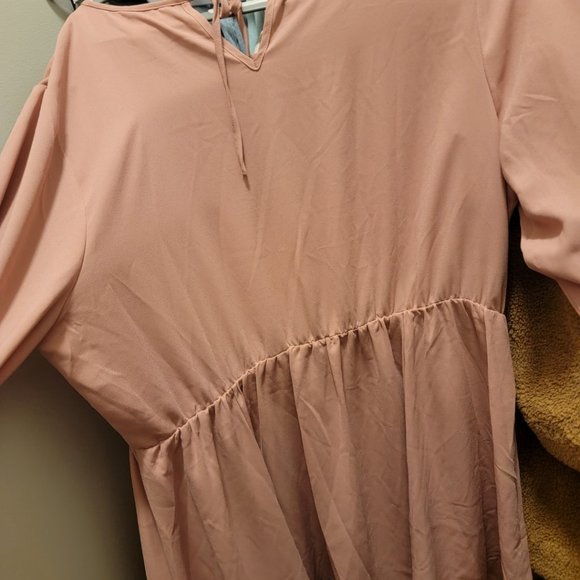 Beautiful dusty rose color dress - Picture 4 of 5